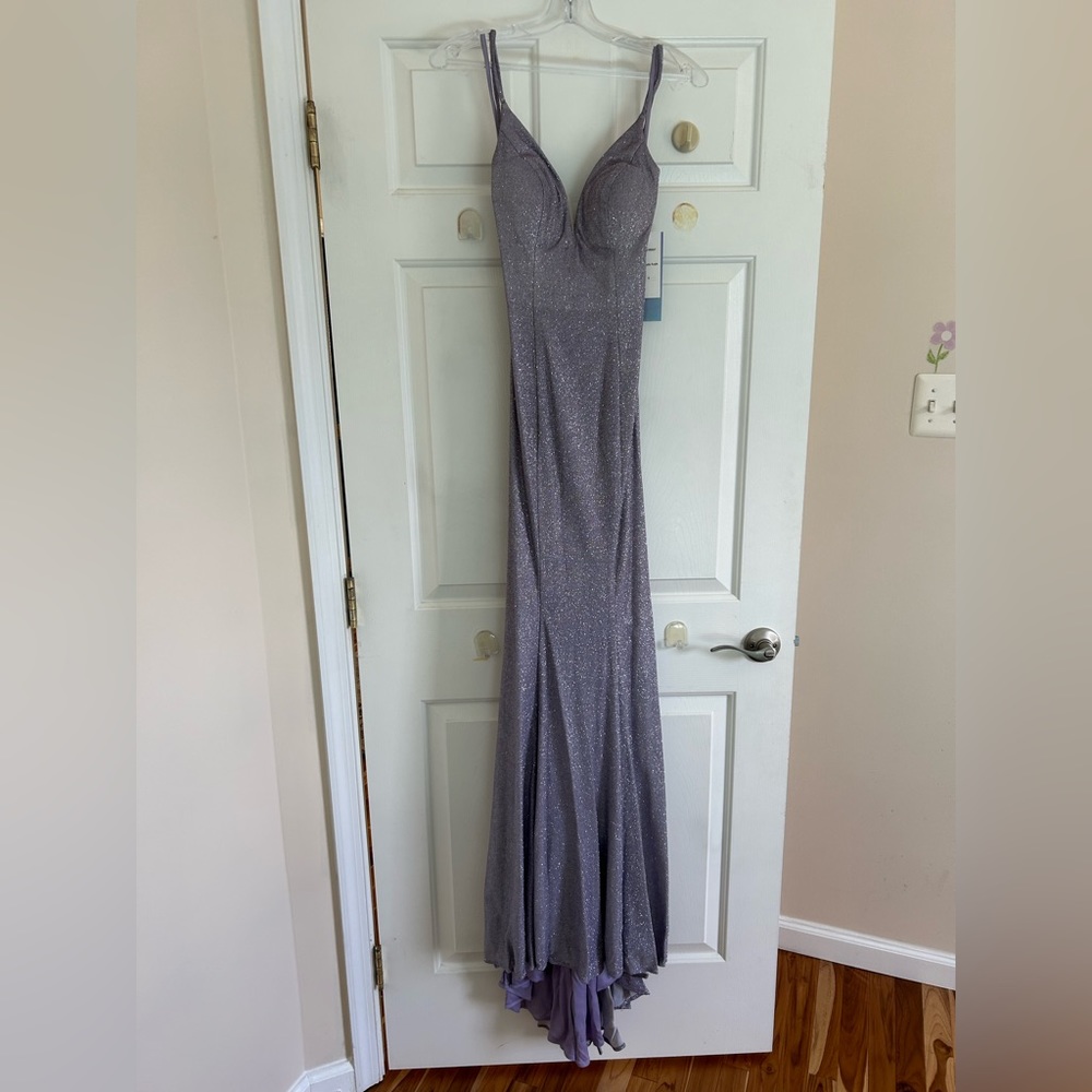 Long formal prom dress- brand new - Picture 6 of 8